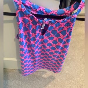 Lulu B top in medium